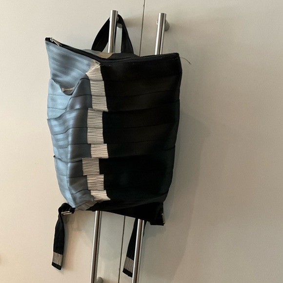 Backpack/tote bag made of old seatbelts. main image 4